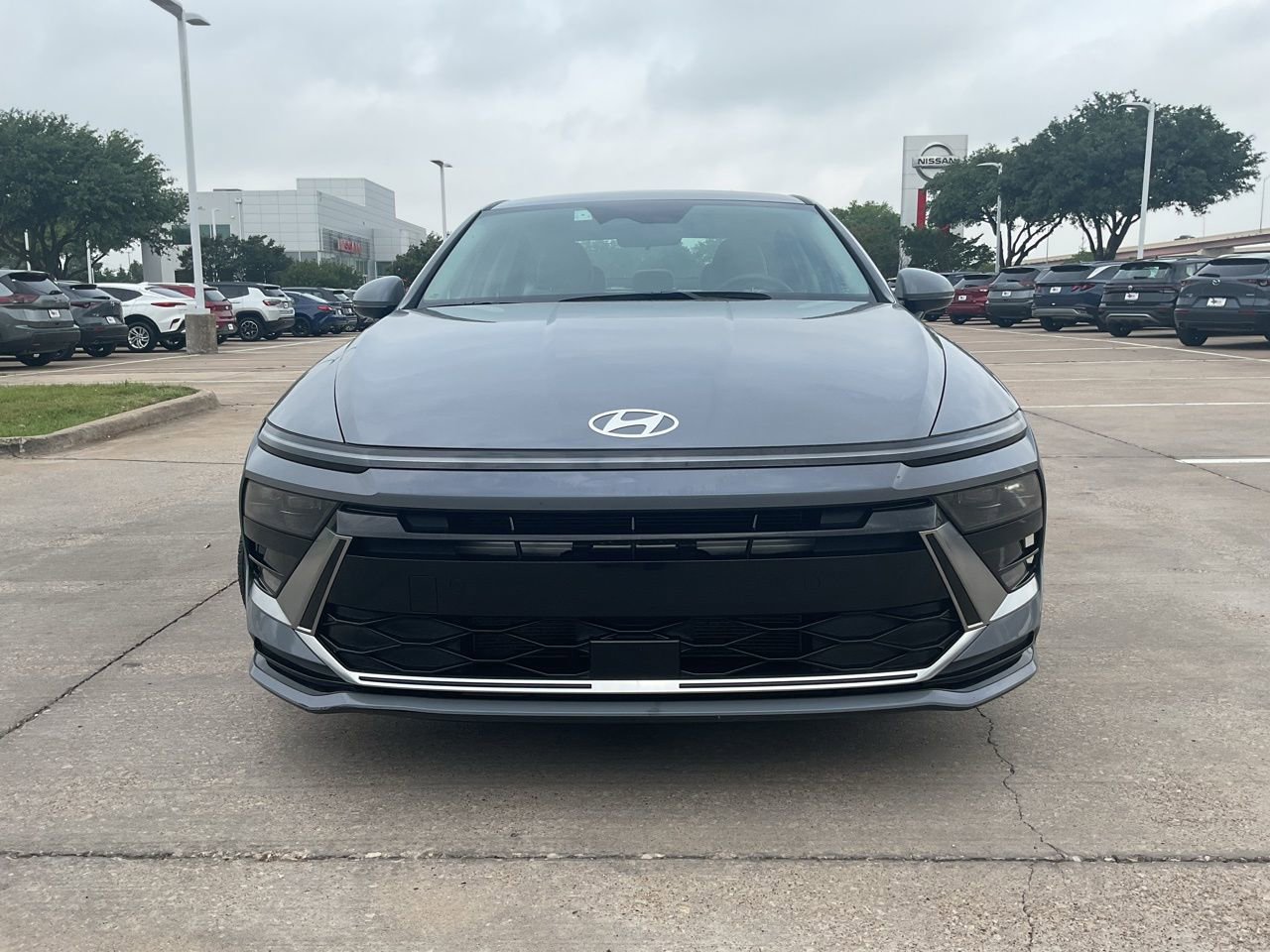 Used 2025 Hyundai Sonata SEL FWD image 3