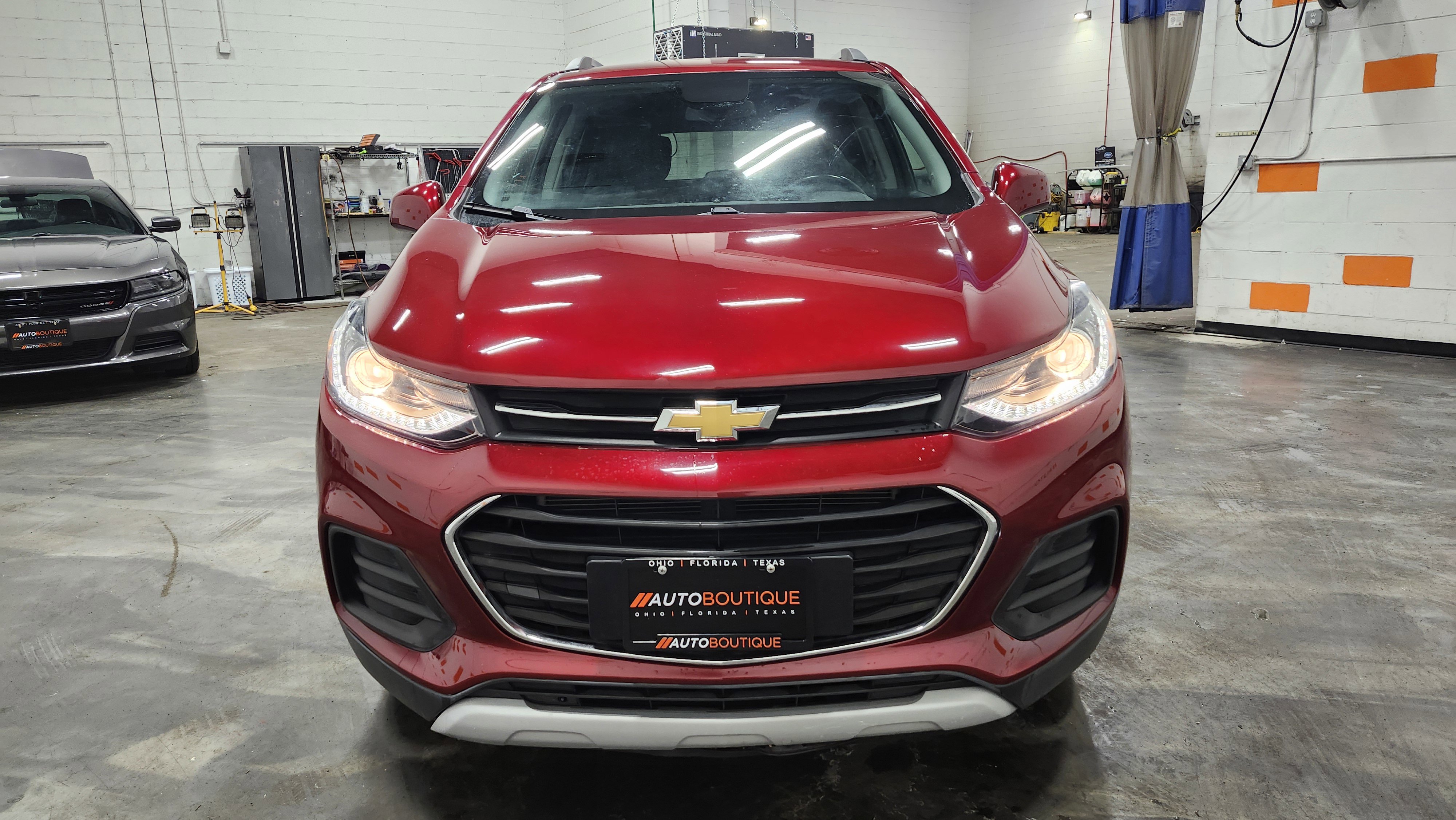 Used 2020 Chevrolet Trax LT w/ LT Convenience Package image 10