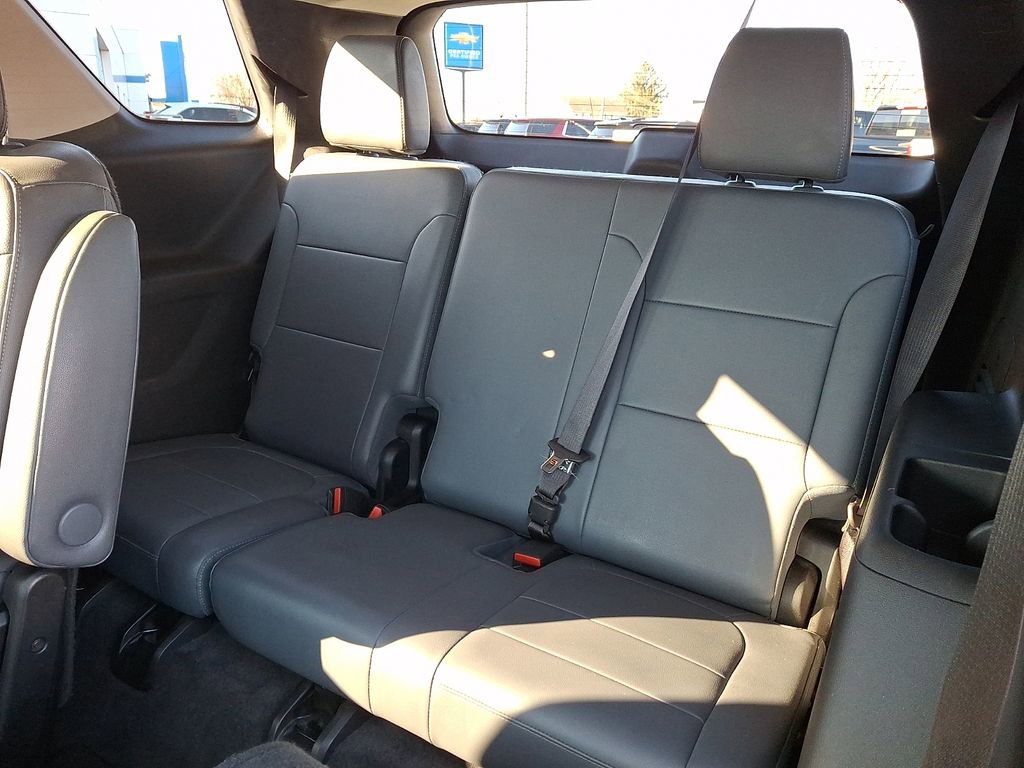 Used 2018 Chevrolet Traverse Premier image 11