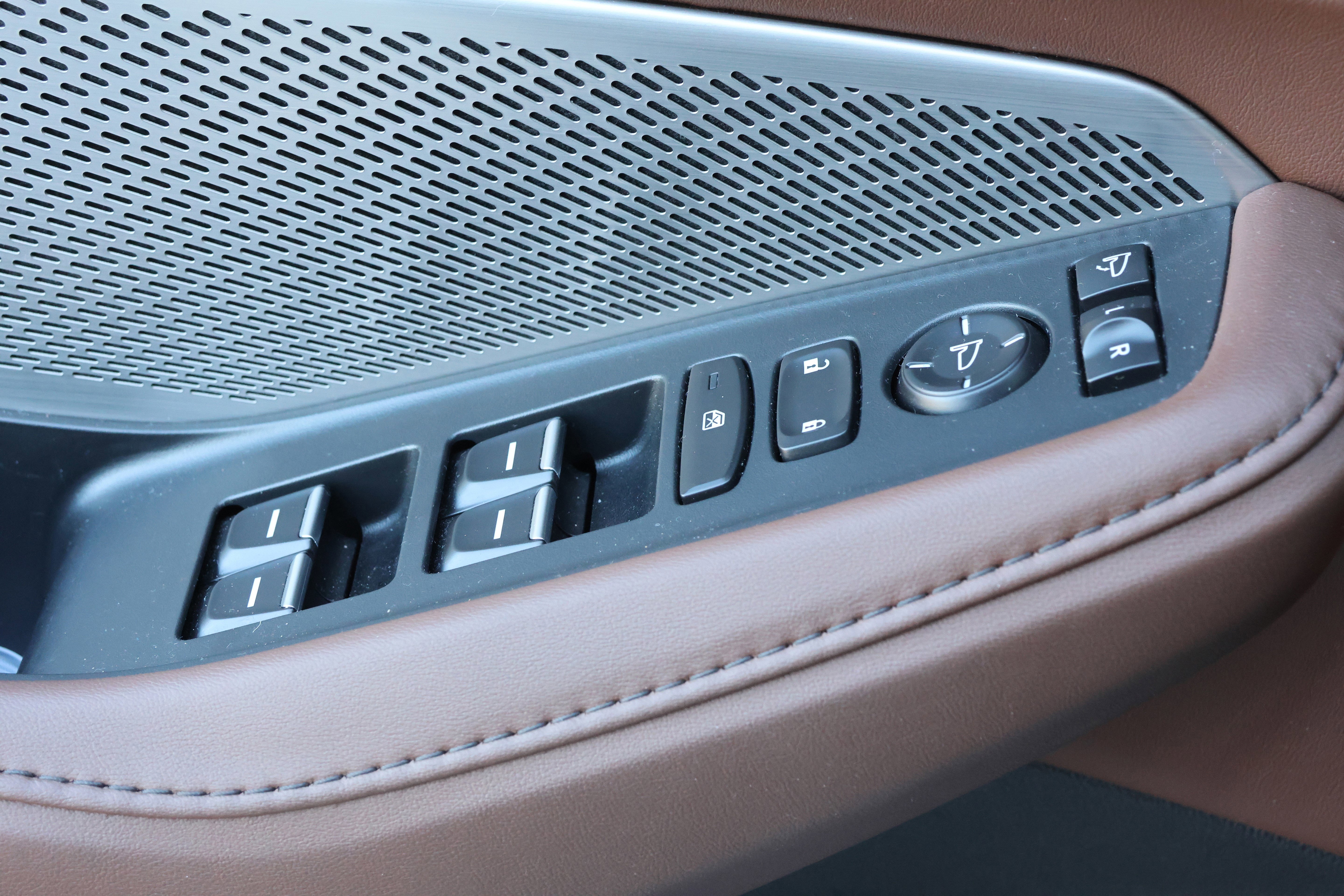 Used 2024 Acura MDX FWD w/ Technology Package image 14