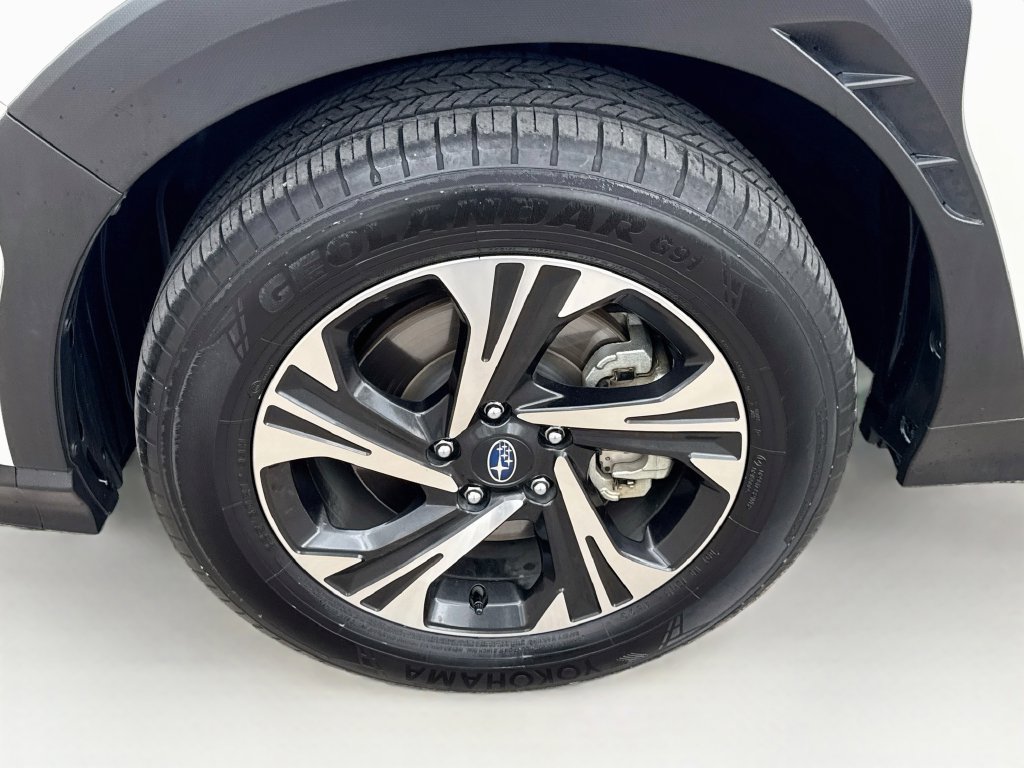 Used 2024 Subaru Crosstrek 2.0i Premium AWD/4WD image 39