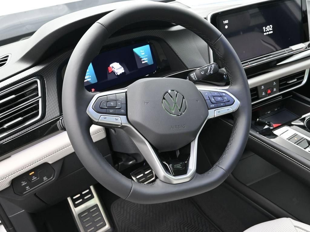 New 2026 Volkswagen Atlas Cross Sport SEL Premium R-Line image 12