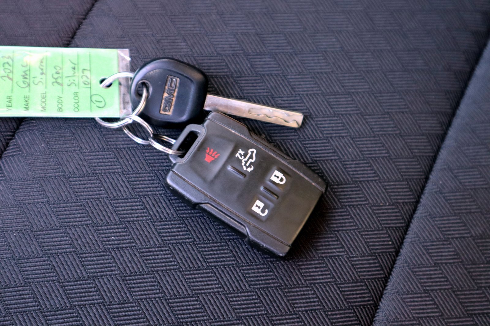 Used 2023 GMC Sierra 2500 SLE image 34