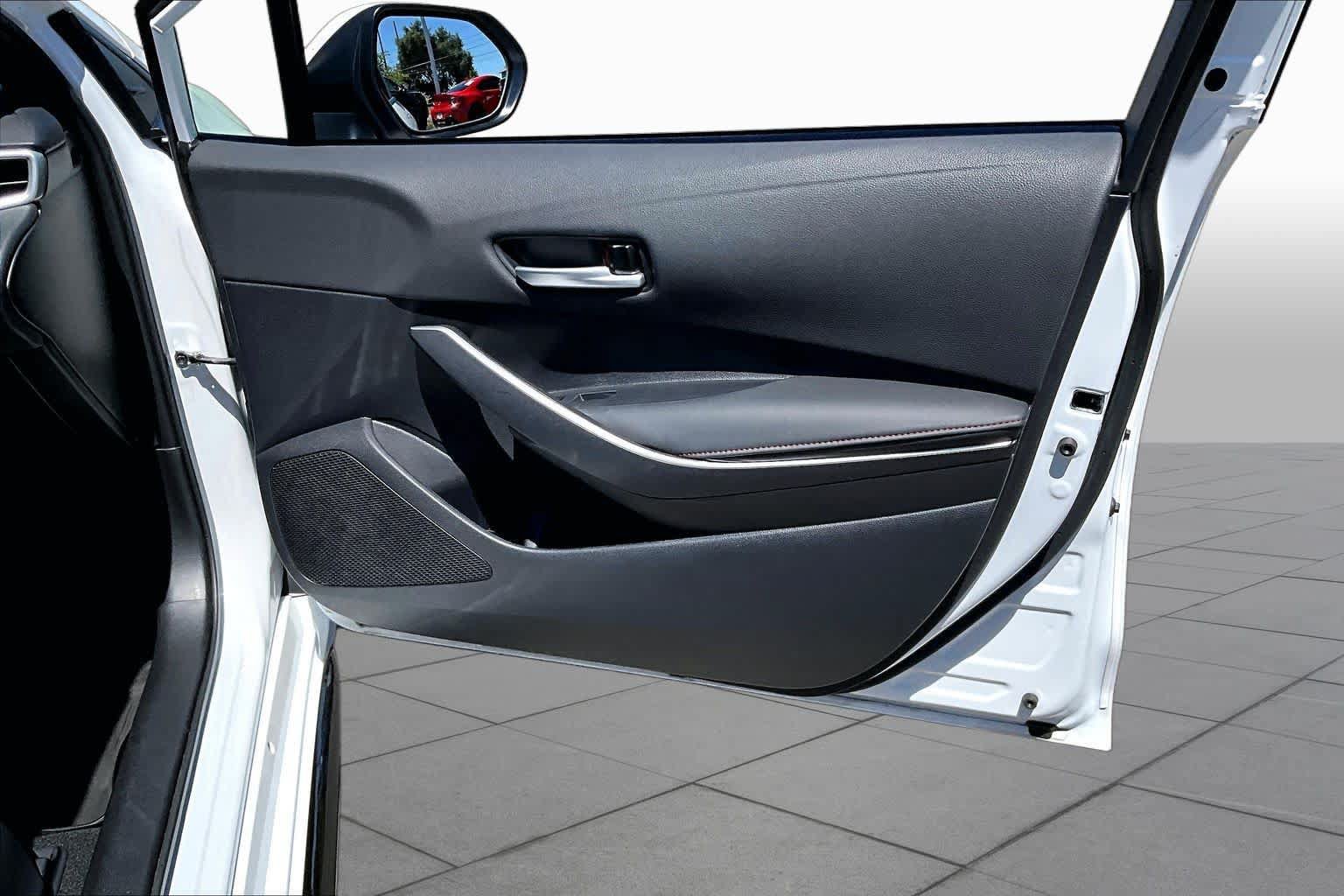 Used 2024 Toyota Corolla SE FWD image 22