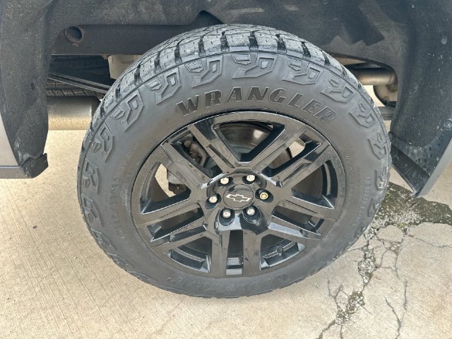 Used 2021 Chevrolet Silverado 1500 LT Trail Boss w/ Bed Protection Package AWD/4WD image 52