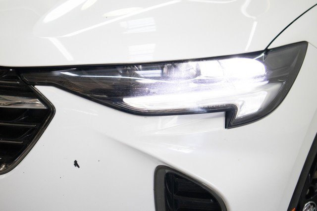 Used 2023 Buick Envision Essence w/ Sport Touring Package image 2