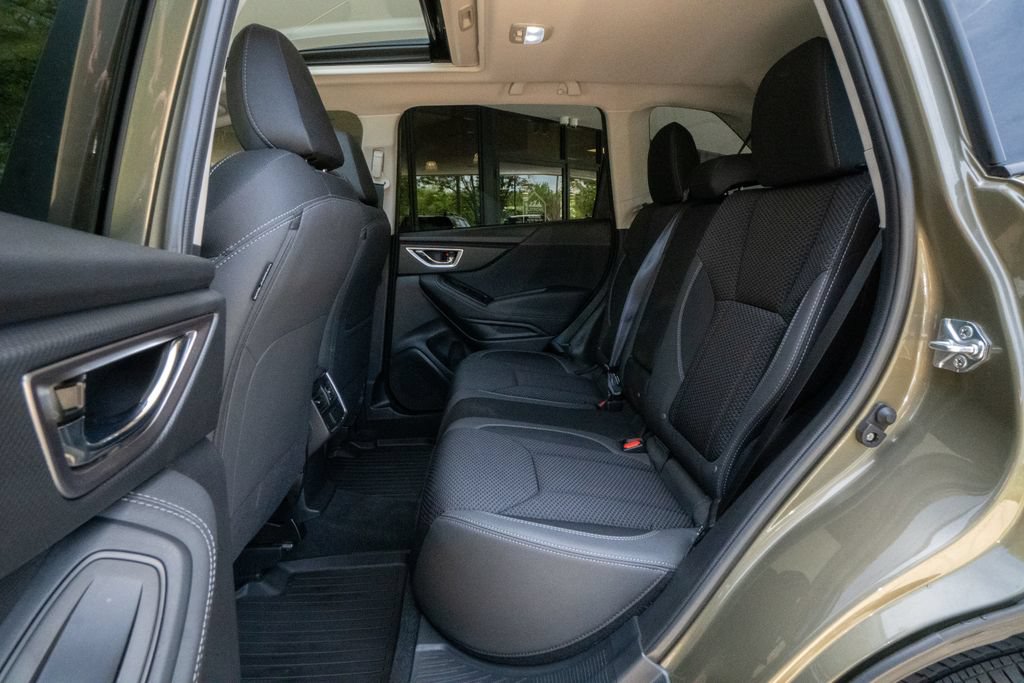 Used 2024 Subaru Forester Premium AWD/4WD image 15