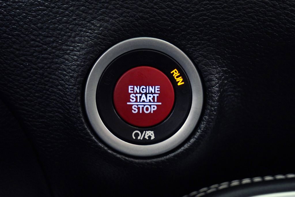 Used 2019 Dodge Challenger SRT Hellcat Redeye image 25