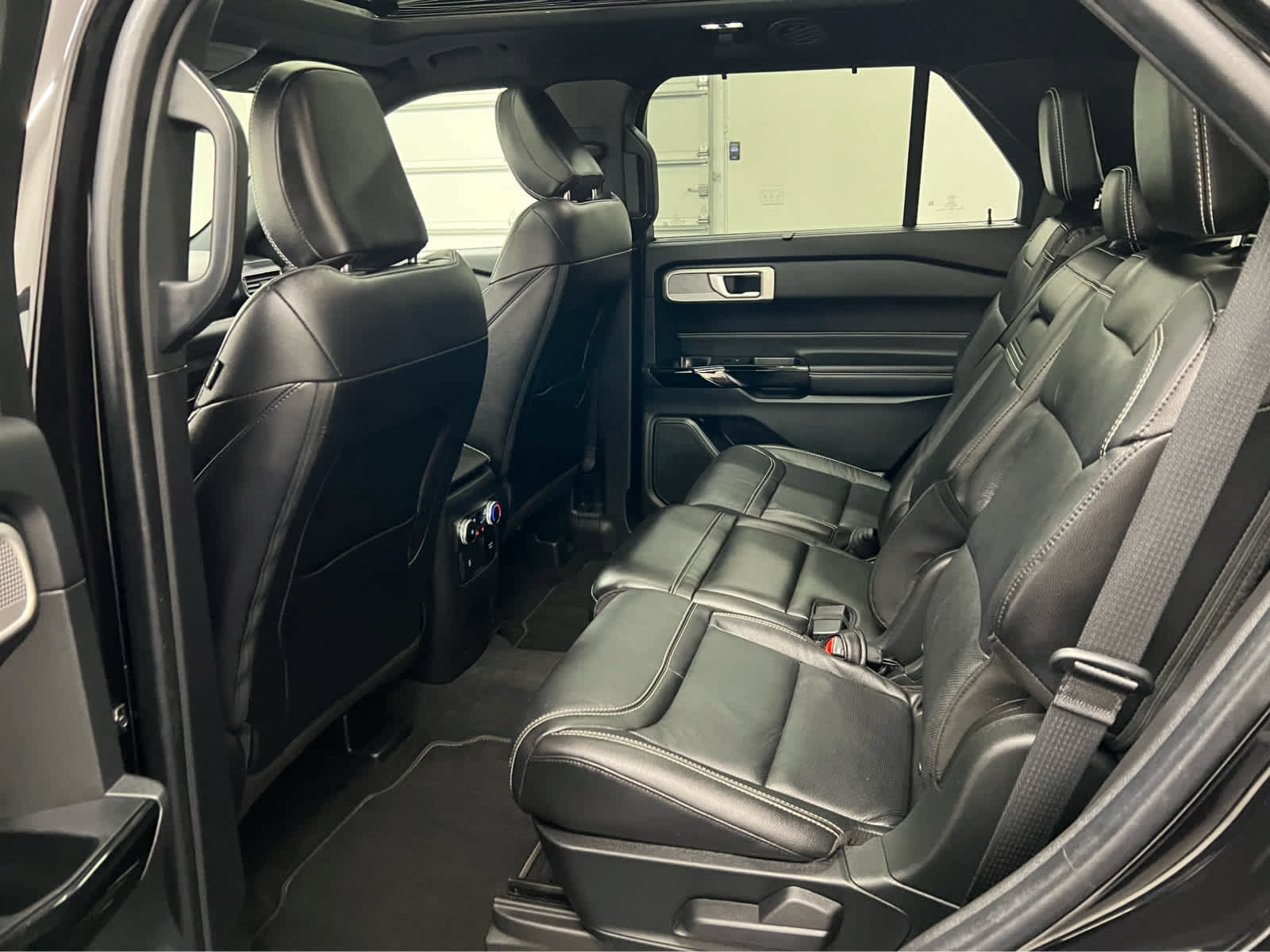 Certified 2022 Ford Explorer ST w/ Equipment Group 401A AWD/4WD image 3