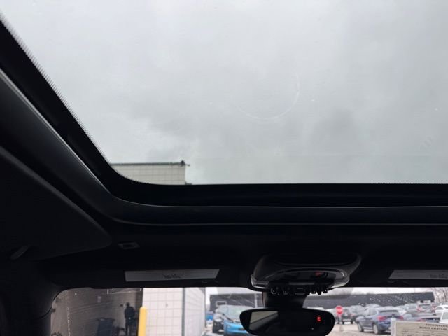 Used 2021 MINI Cooper Countryman S w/ Convenience Package image 17