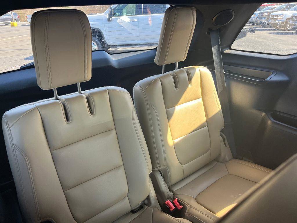 Used 2016 Ford Explorer Limited w/ Equipment Group 303A image 30
