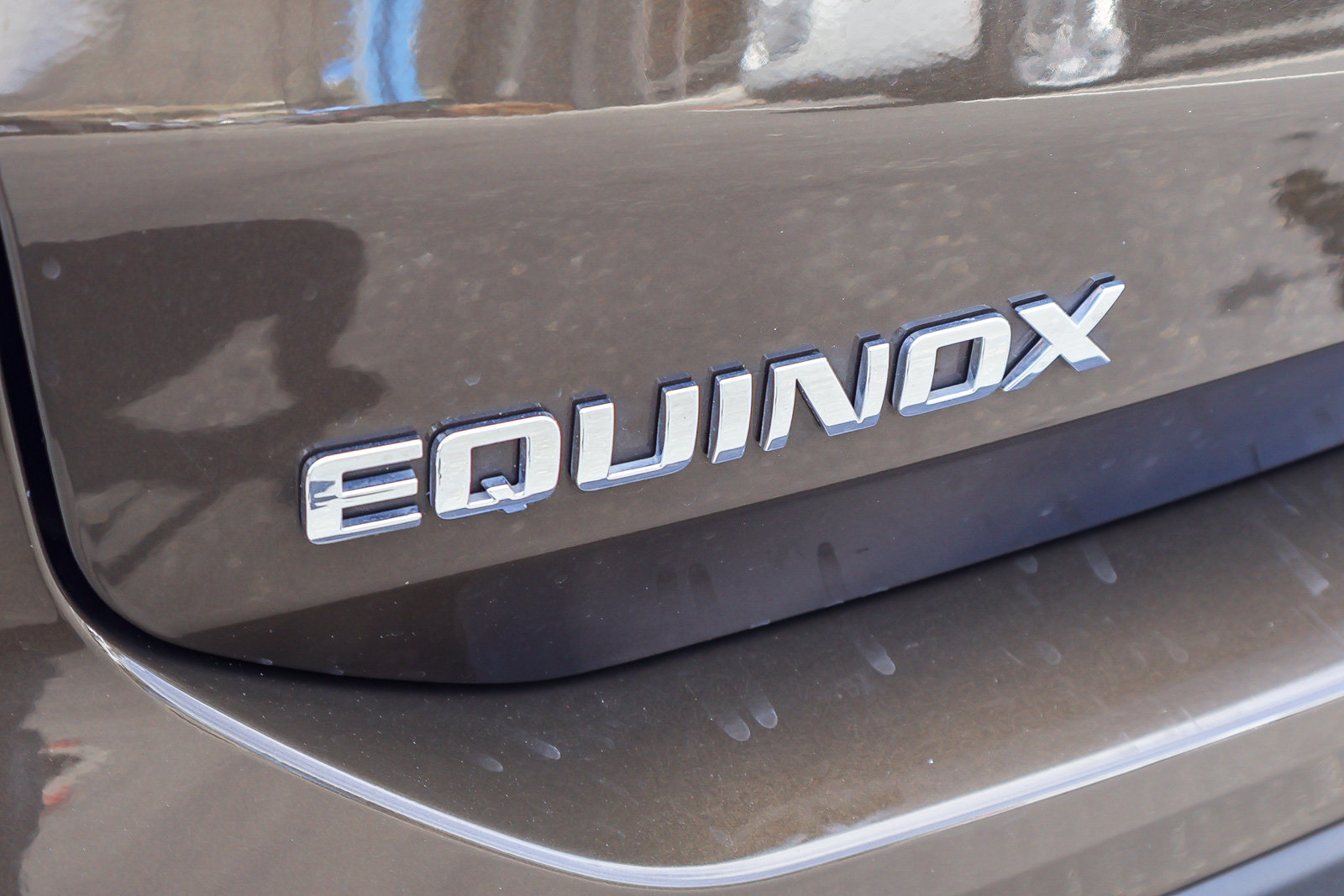 Used 2023 Chevrolet Equinox Premier AWD/4WD image 25