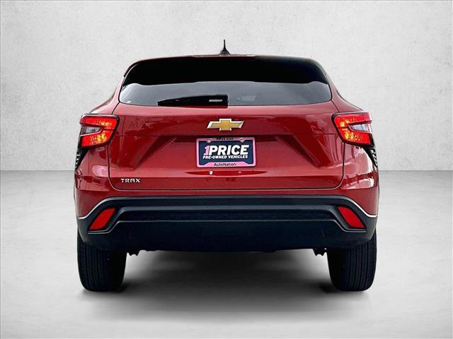 Used 2024 Chevrolet Trax LS FWD image 4