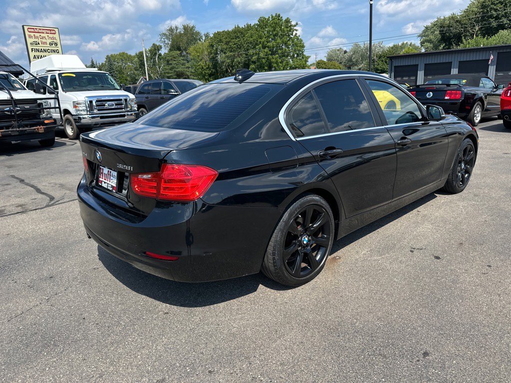 Used 2015 BMW 328i xDrive Sedan image 3