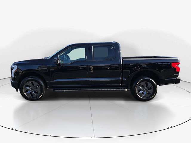Used 2023 Ford F150 Lightning Lariat image 6