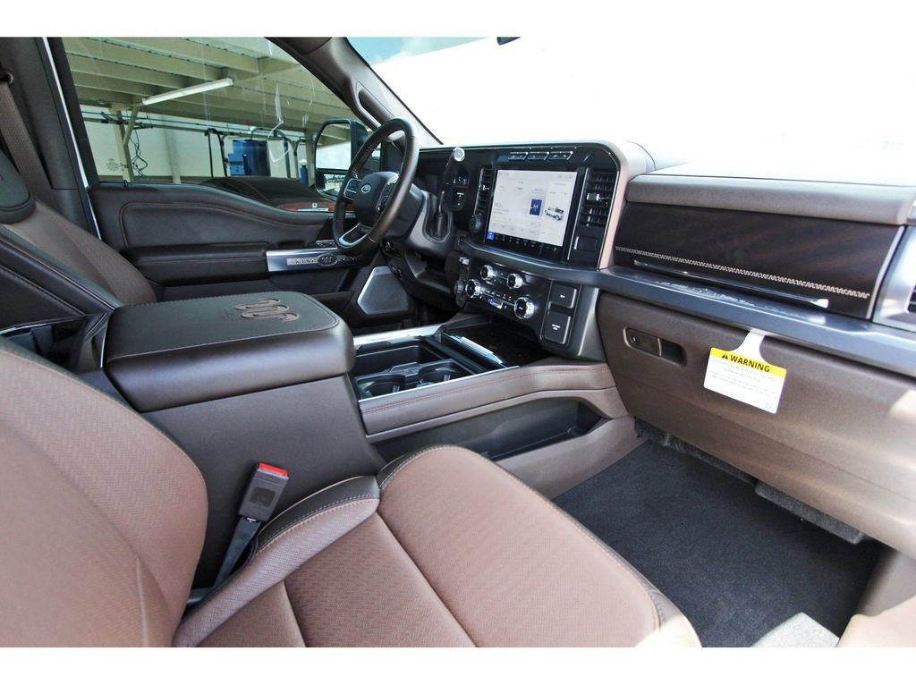 Used 2024 Ford F350 King Ranch w/ FX4 Off-Road Package AWD/4WD image 29