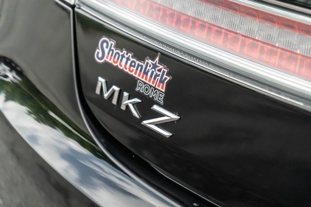 Used 2020 Lincoln MKZ image 15