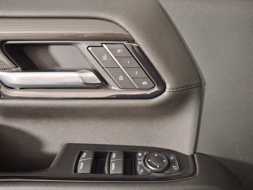 Used 2024 GMC Sierra 2500 AT4 w/ AT4 Premium Plus Package image 26