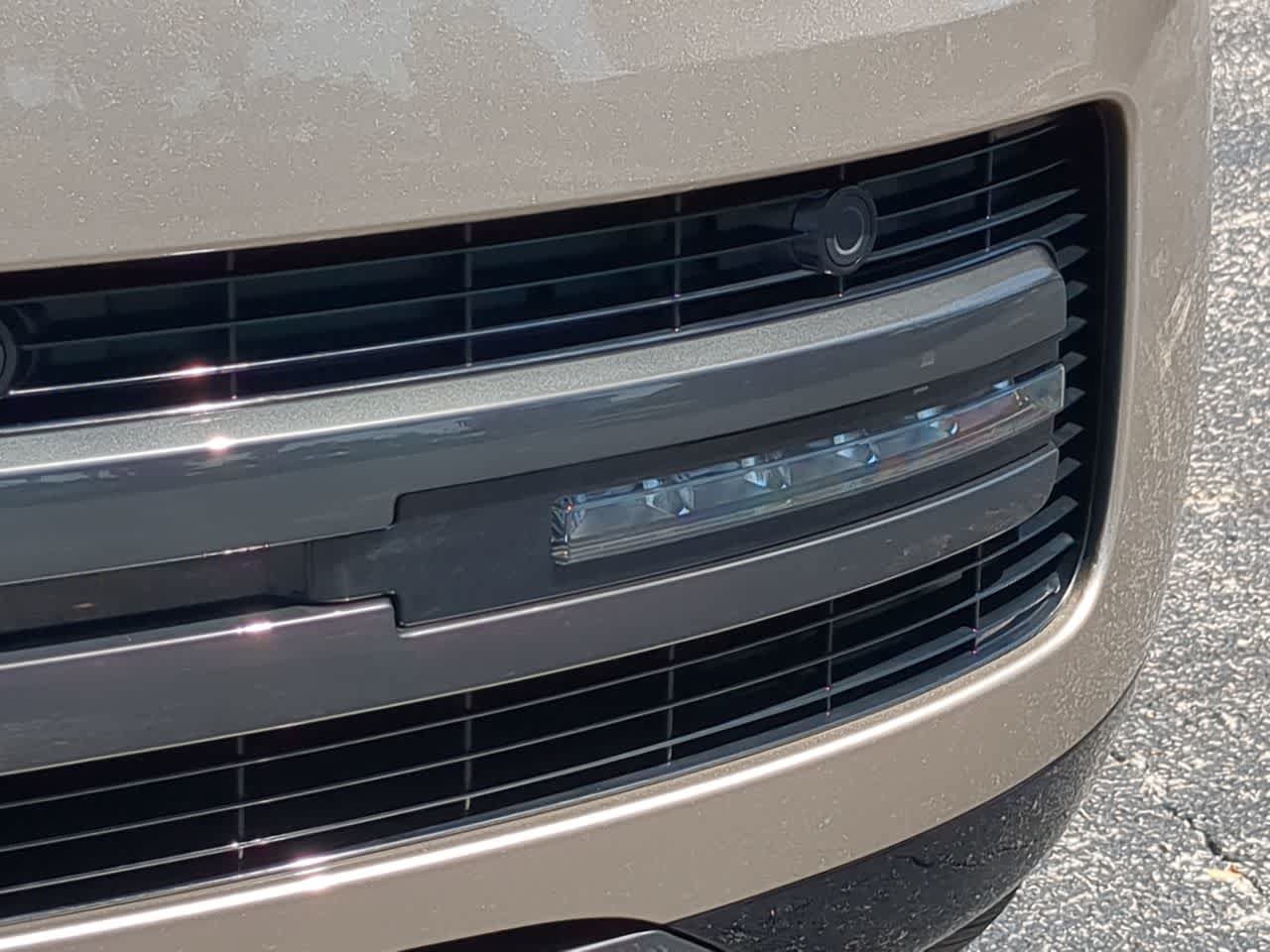 New 2026 Land Rover Range Rover SE AWD/4WD image 11