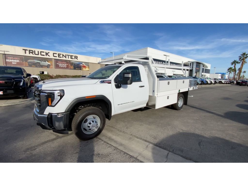 New 2026 GMC Sierra 3500 Pro w/ Convenience Package image 4