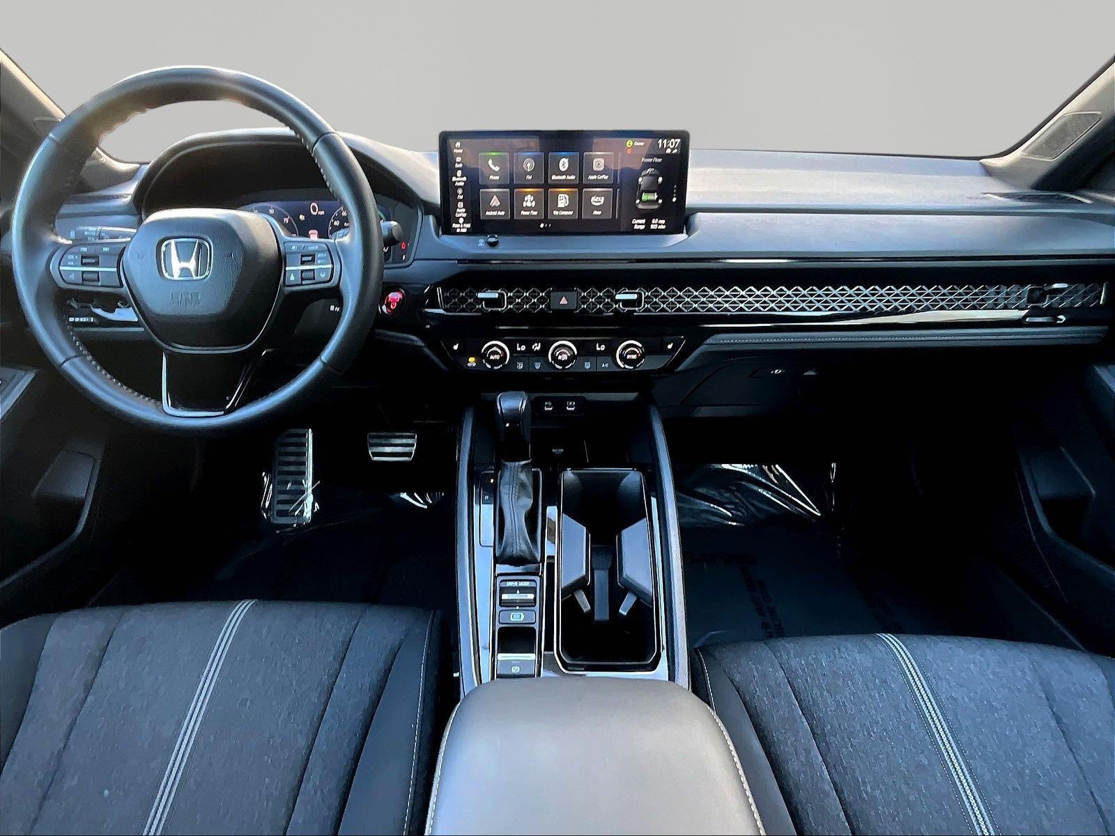 Used 2025 Honda Accord Sport image 7