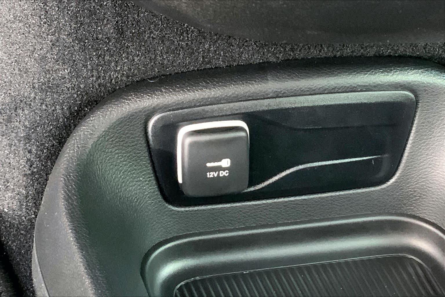 New 2026 Chrysler Voyager LX FWD image 16