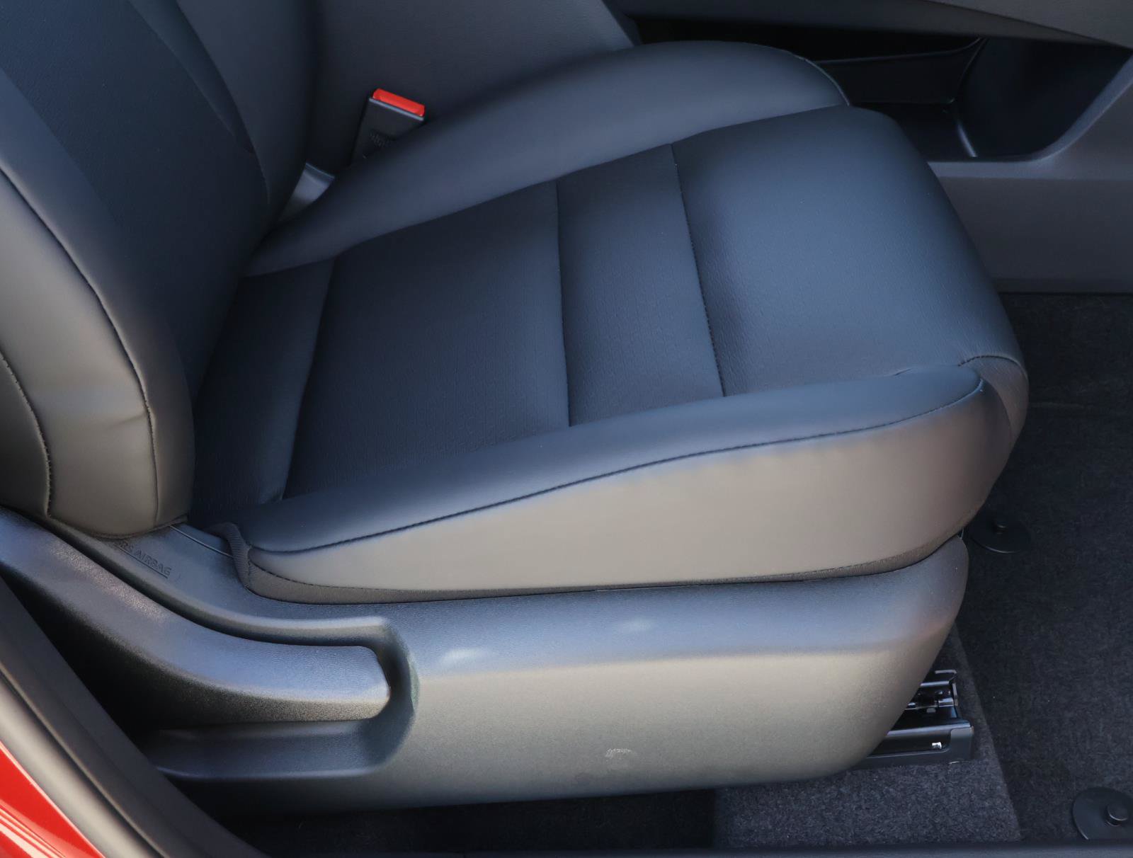 Used 2026 Nissan Rogue Dark Armor FWD image 18