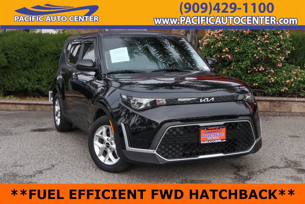 Used 2024 Kia Soul LX w/ Option Group 015