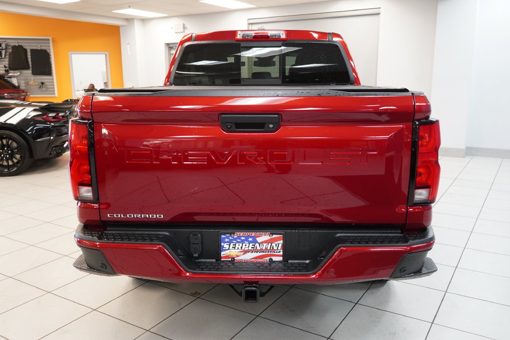 Used 2025 Chevrolet Colorado LT w/ LT Convenience Package AWD/4WD image 8