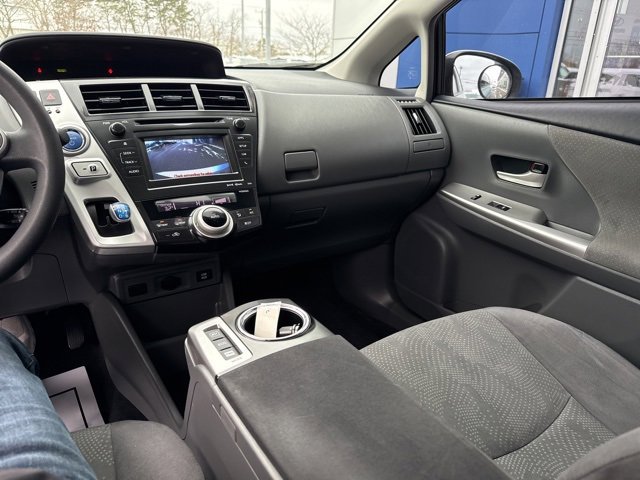 Used 2013 Toyota Prius V Three image 37