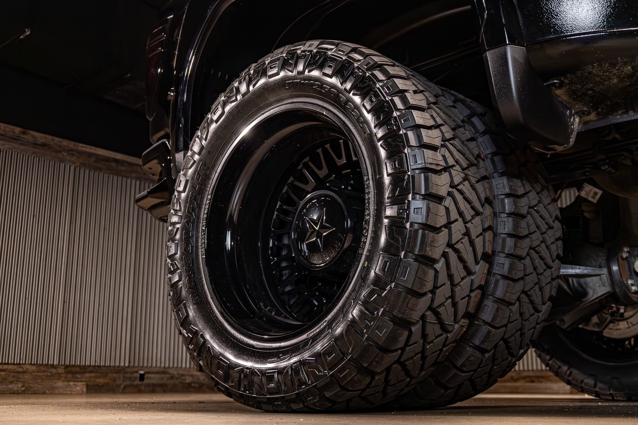 Used 2024 GMC Sierra 3500 Denali w/ Denali Reserve Package image 15