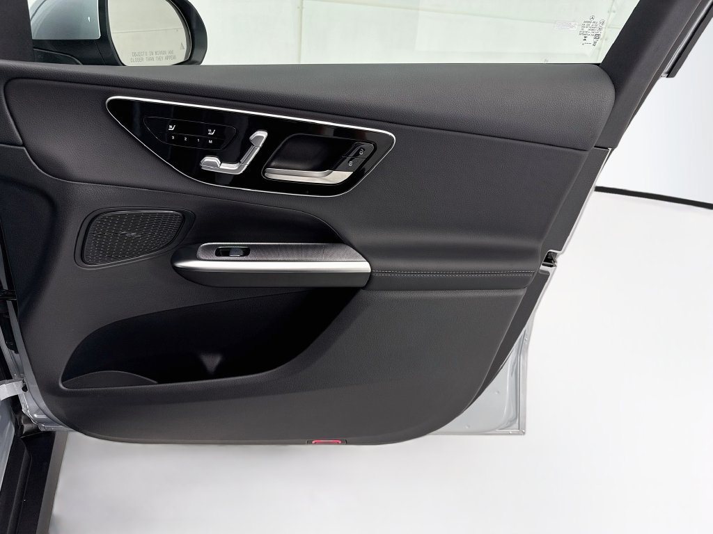 Certified 2026 Mercedes-Benz GLC 300 image 23