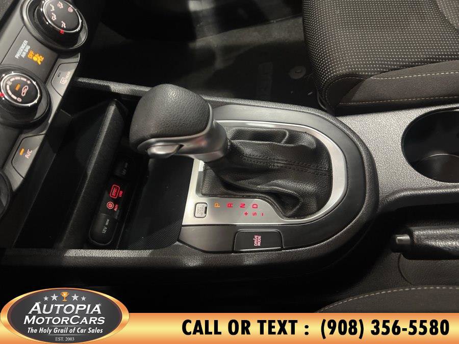 Used 2020 Kia Forte LXS FWD image 34