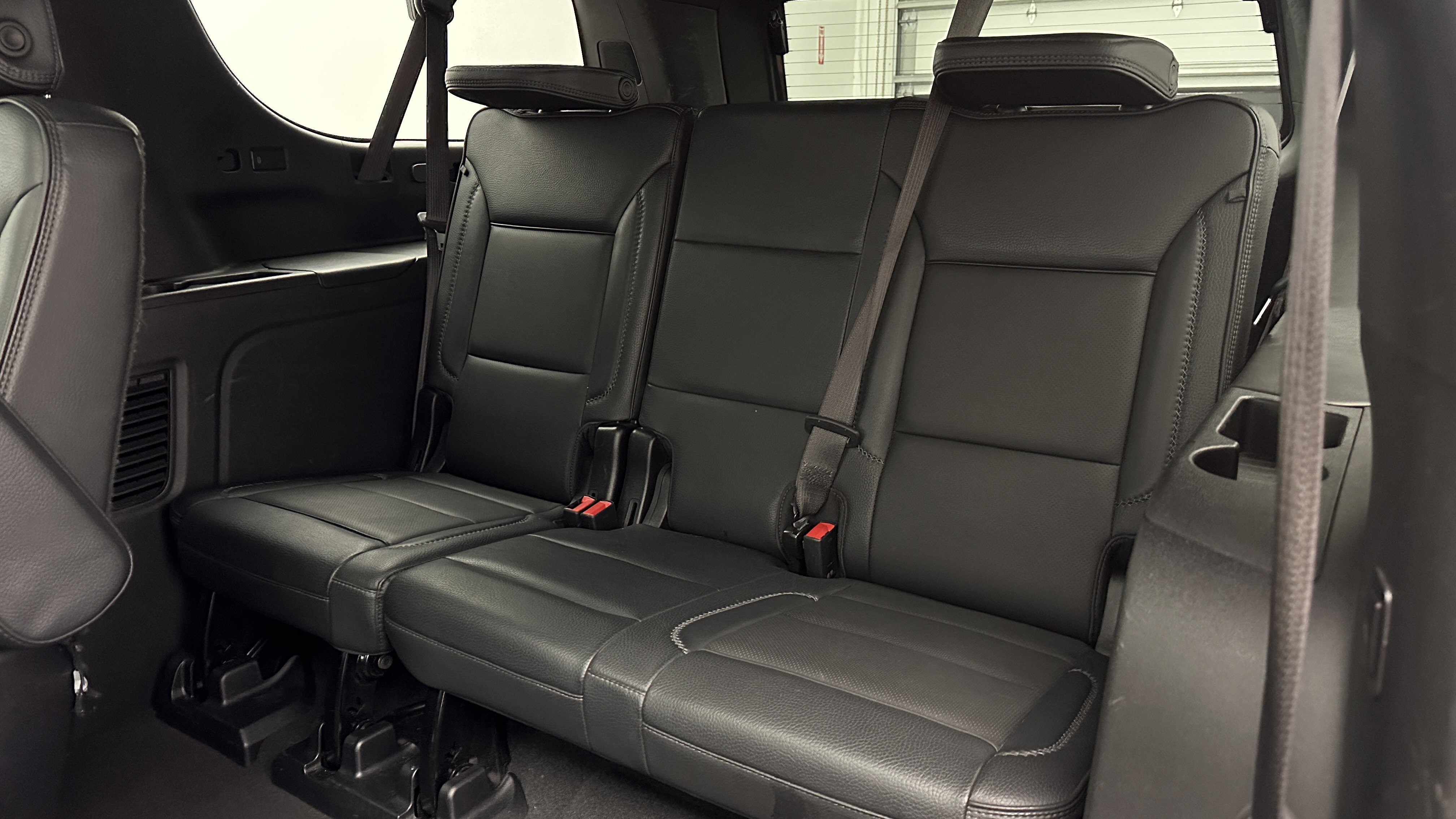 Used 2023 GMC Yukon XL Denali RWD image 30