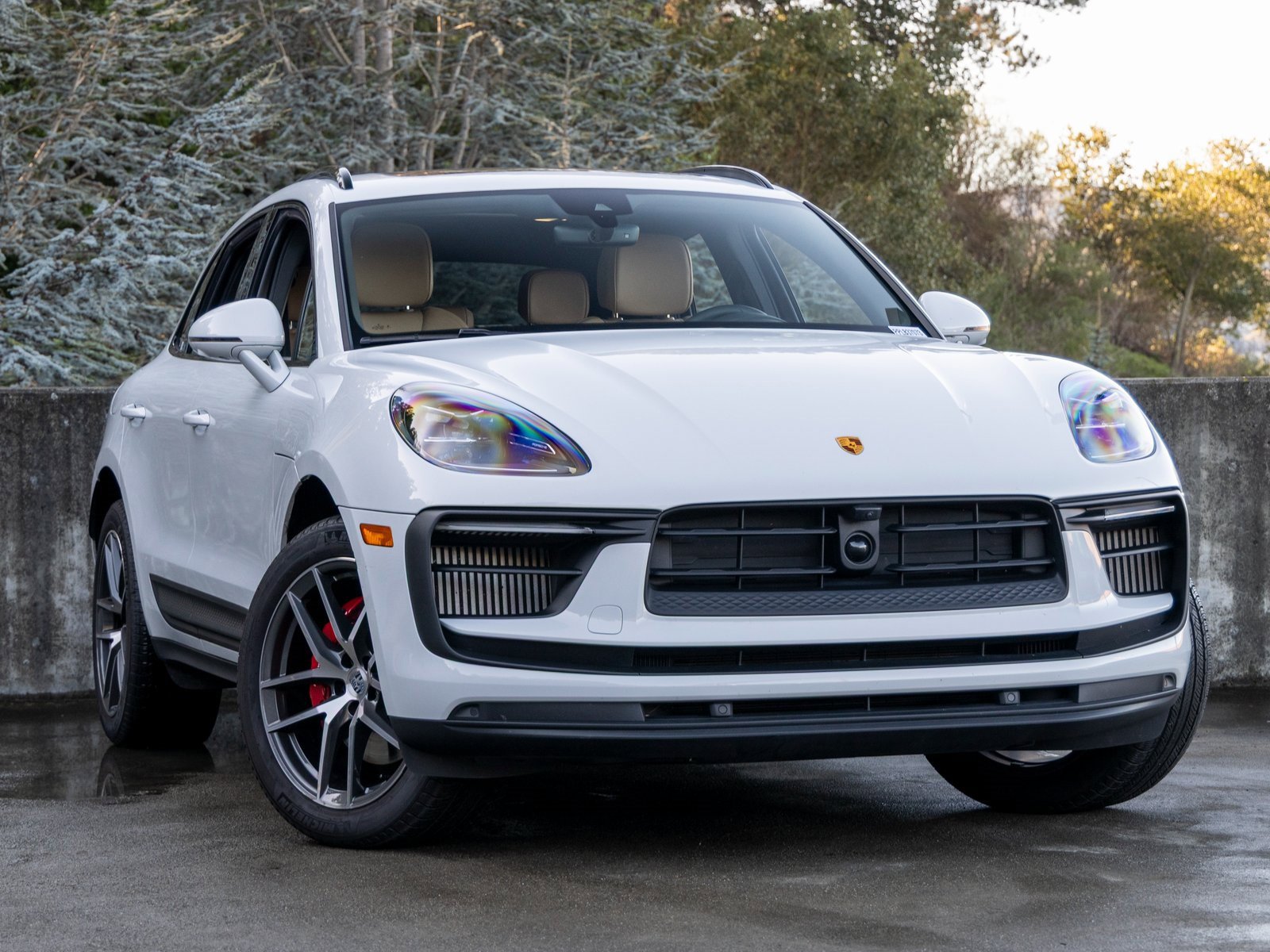 Certified 2023 Porsche Macan S image 6