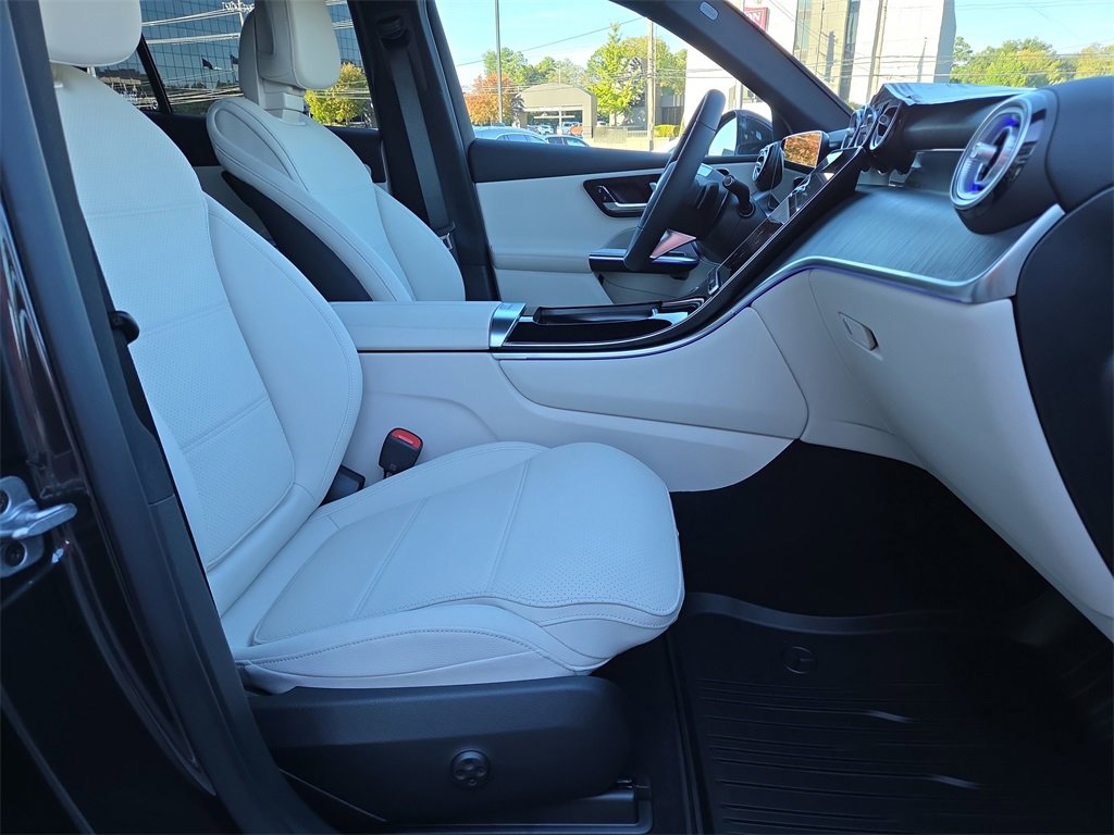 New 2026 Mercedes-Benz GLC 300 4MATIC image 16
