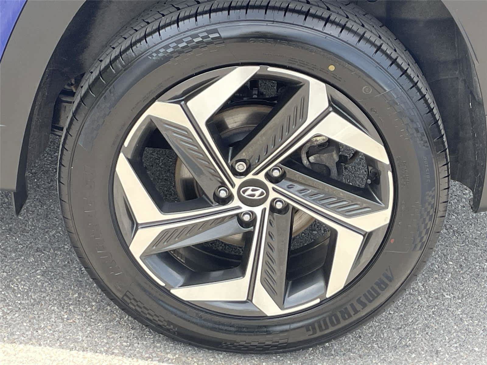 Used 2023 Hyundai Tucson SEL w/ Convenience Package AWD/4WD image 11
