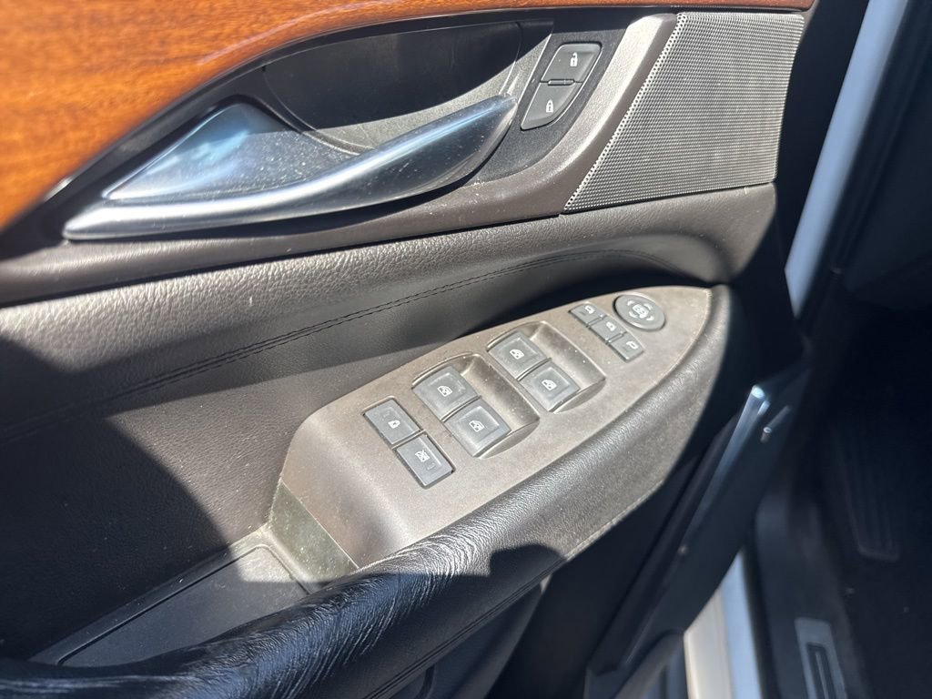 Used 2016 Cadillac Escalade ESV Luxury image 6