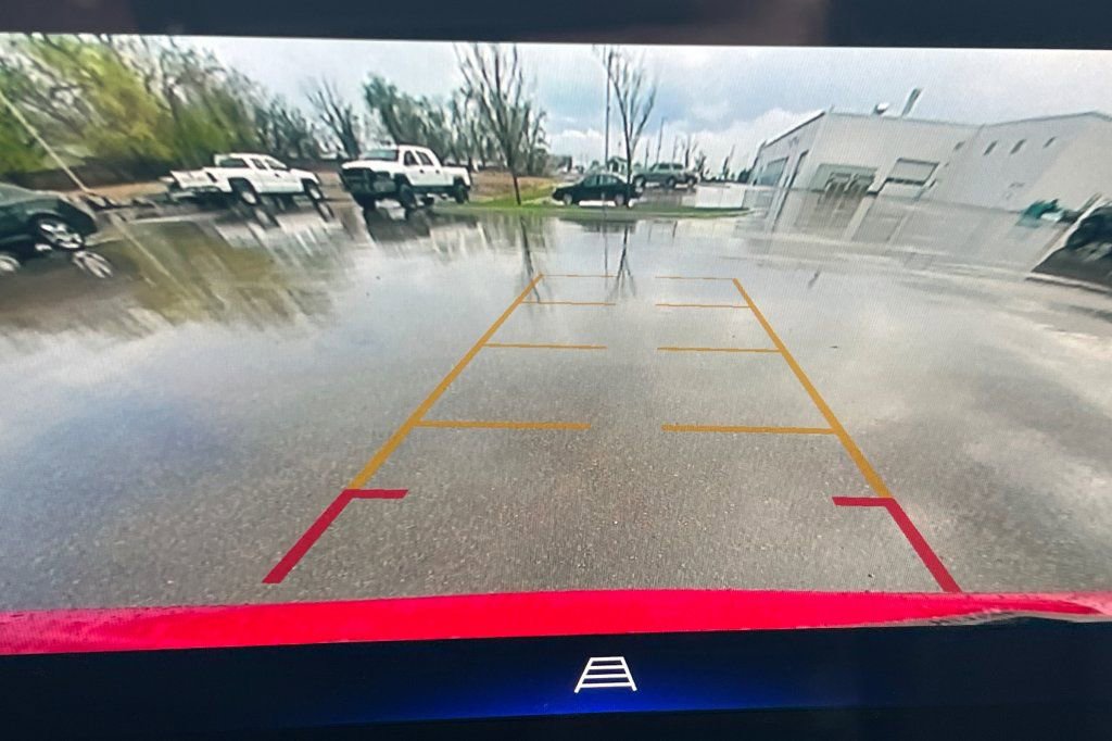 New 2026 Chevrolet Trax LT w/ Sunroof Package image 16