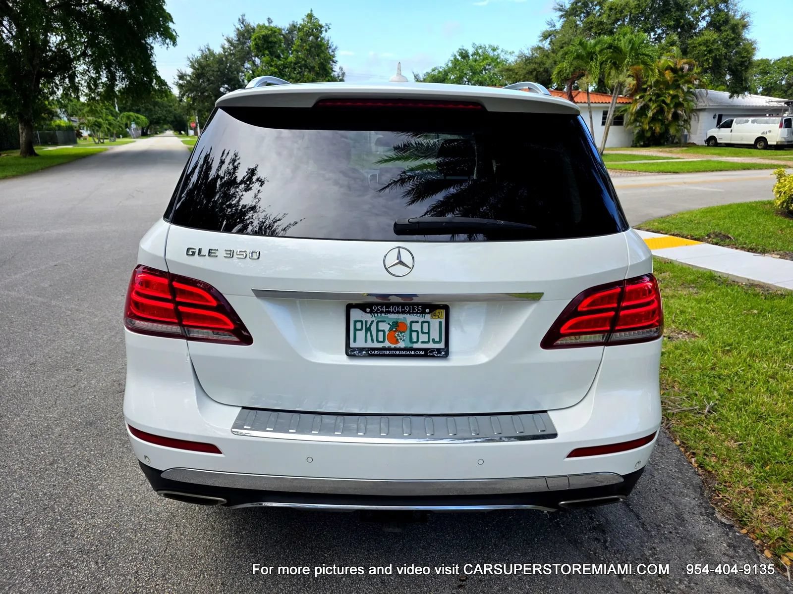 Used 2016 Mercedes-Benz GLE 350 w/ Premium Package image 17