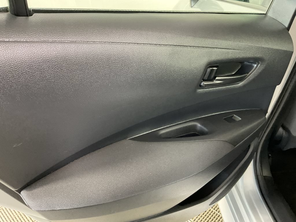 Used 2024 Toyota Corolla LE FWD image 18