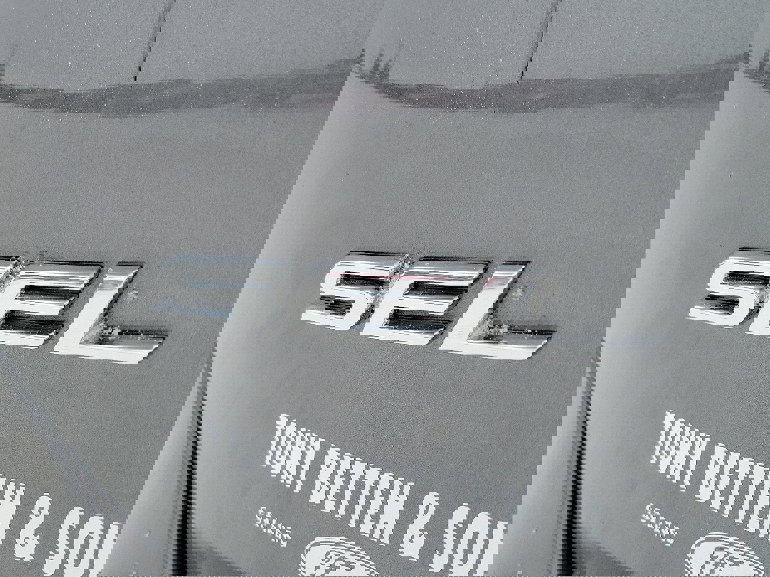 Used 2024 Ford Edge SEL w/ Convenience Package image 7