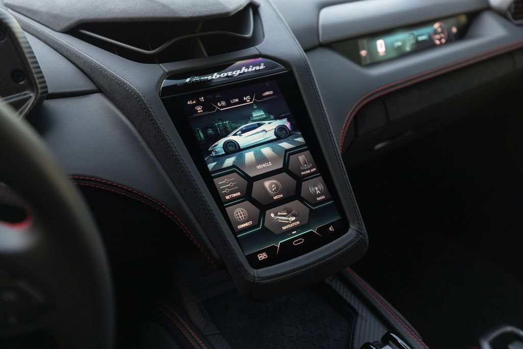 Used 2026 Lamborghini Temerario AWD/4WD image 31