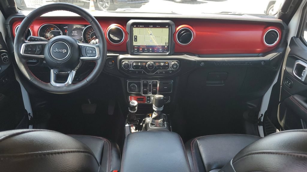 Used 2023 Jeep Wrangler Unlimited Rubicon w/ LED Lighting Group AWD/4WD image 11