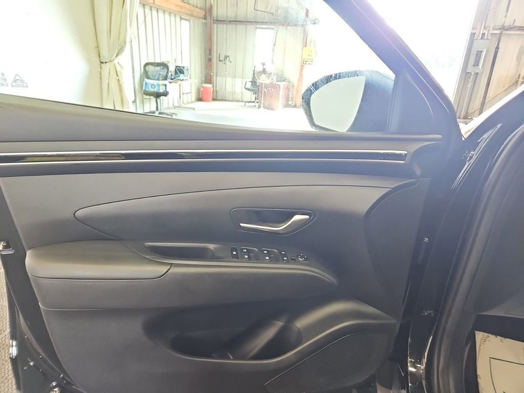 Used 2023 Hyundai Santa Cruz Night image 10