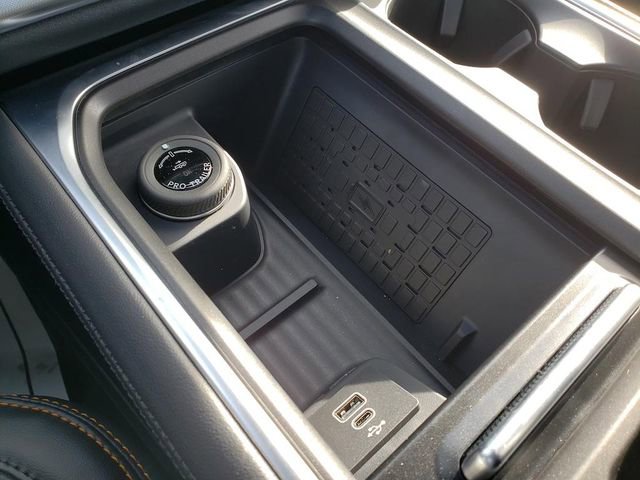 New 2025 Ford Expedition Tremor image 27