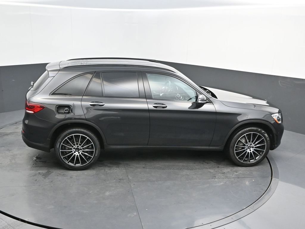 Used 2022 Mercedes-Benz GLC 300 image 32