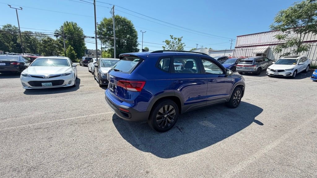 Used 2022 Volkswagen Taos S AWD/4WD image 6