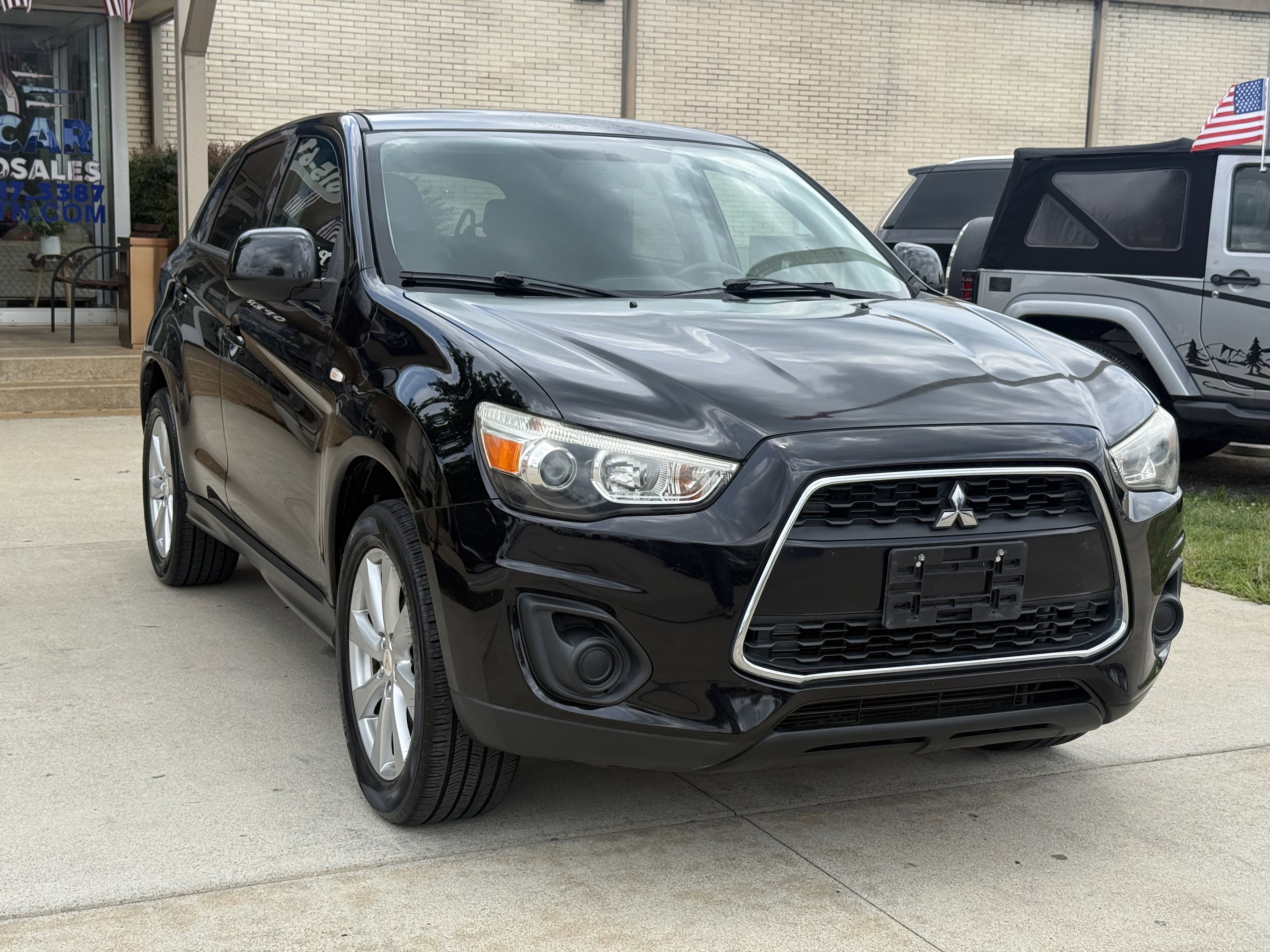 Used 2015 Mitsubishi Outlander Sport ES FWD image 3