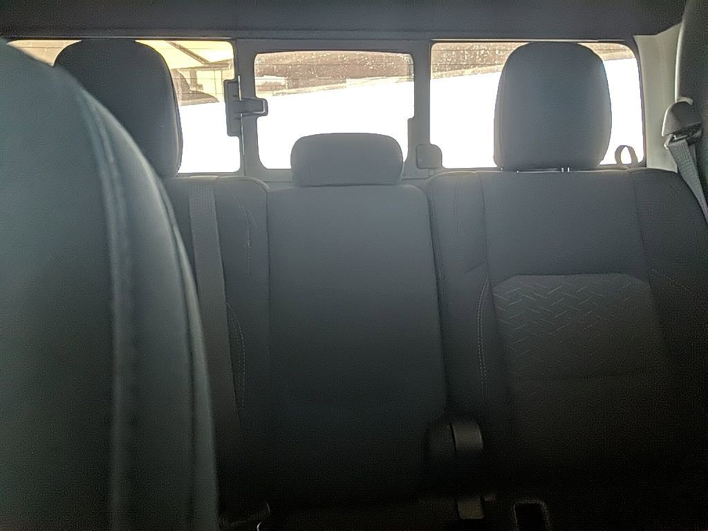 Used 2021 Jeep Gladiator Mojave w/ Cold Weather Group image 28